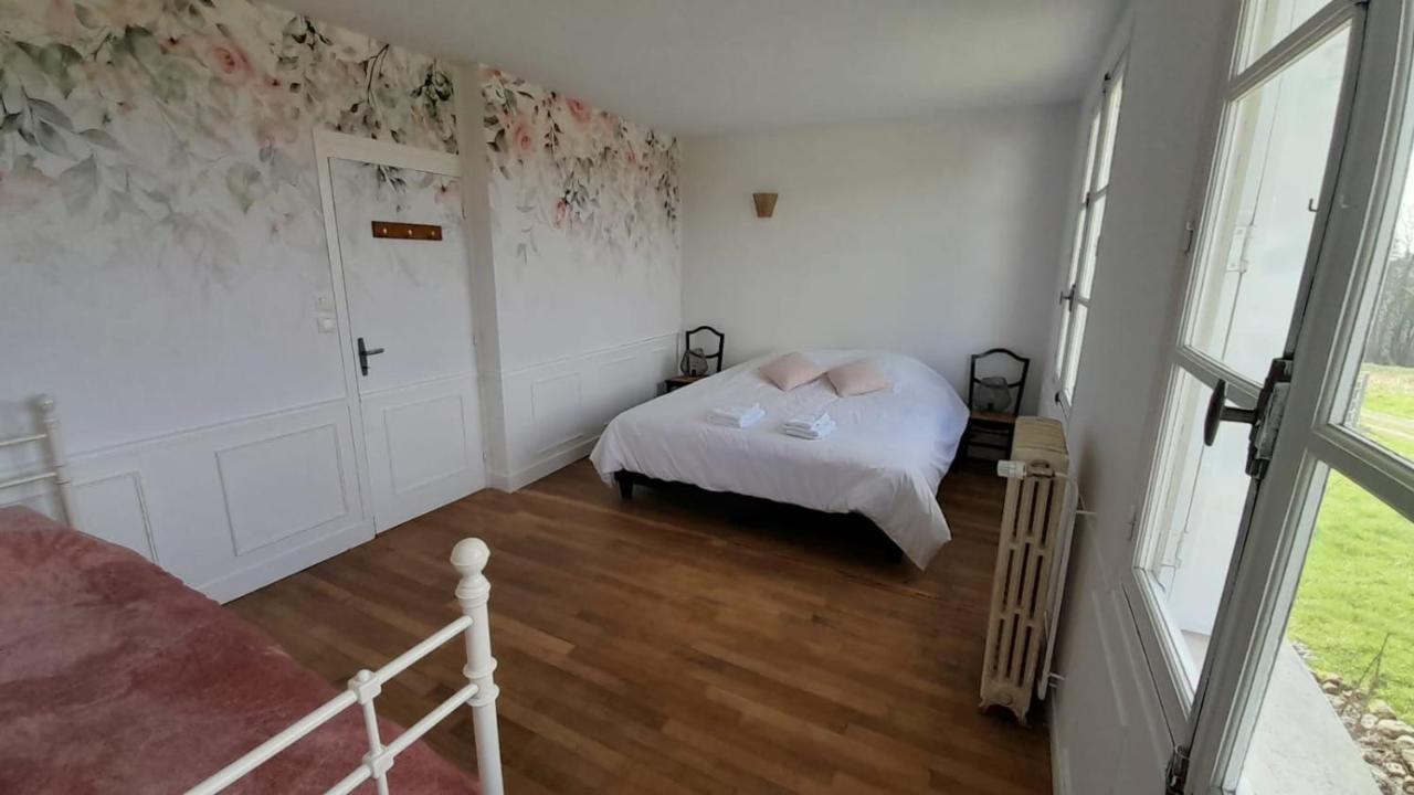 Gite Cottage Chaleureux En Pleine Campagne Vue Sur Les Monts Et Forets Et Le Chateau De Carrouges 외부 사진